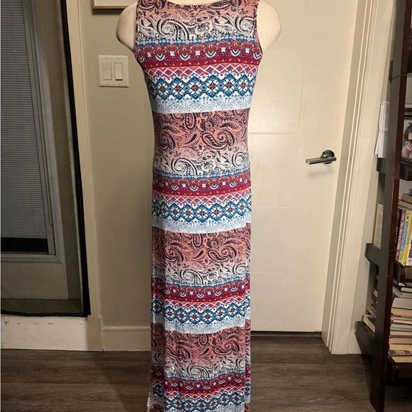 Ricki's Multicolor Patterned Maxi Dress - Picture 4 of 7